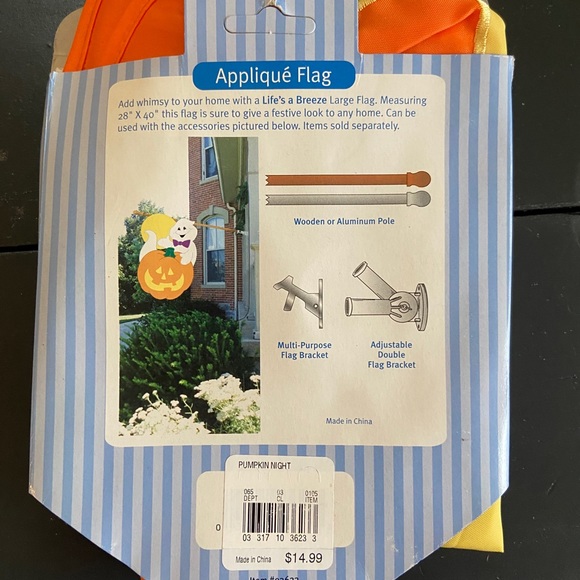 NWT Halloween Flag - Picture 2 of 3